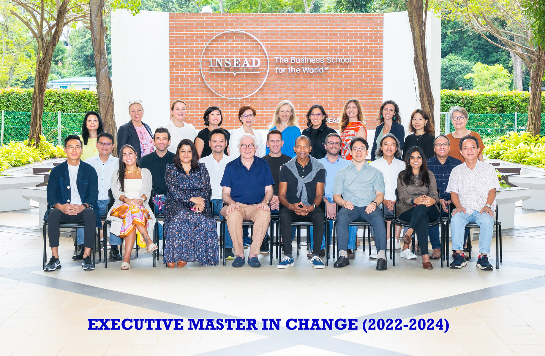 EMC Wave 39 Class Photo