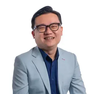 Dennis Poh, Founder of Legatcy